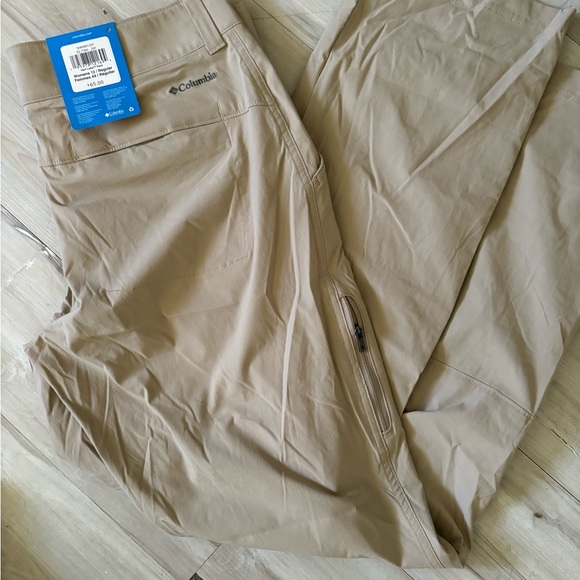 Columbia Hiking Pants size 12 NWT - Picture 13 of 15